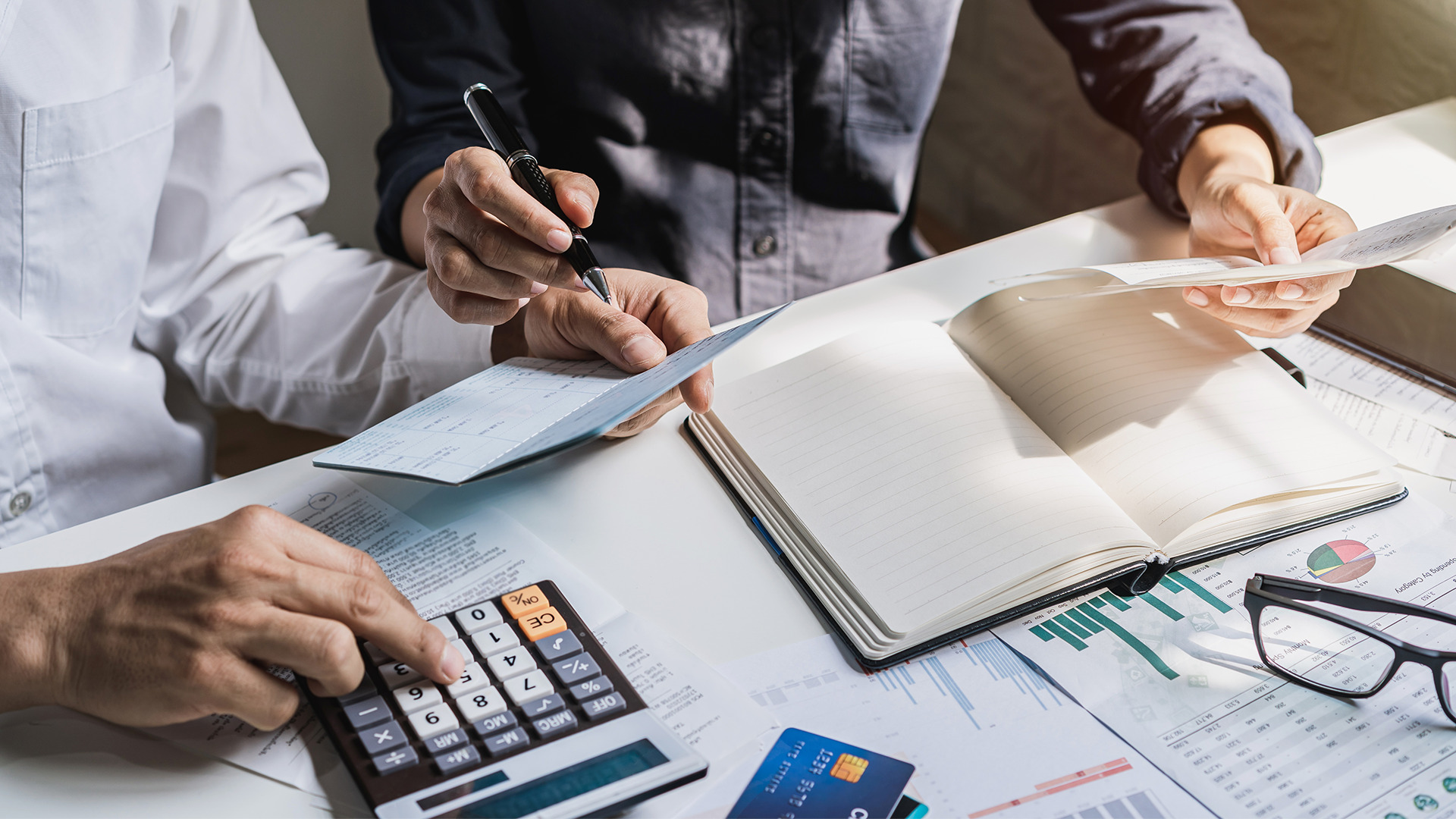 Fiscal tributário ao trabalho